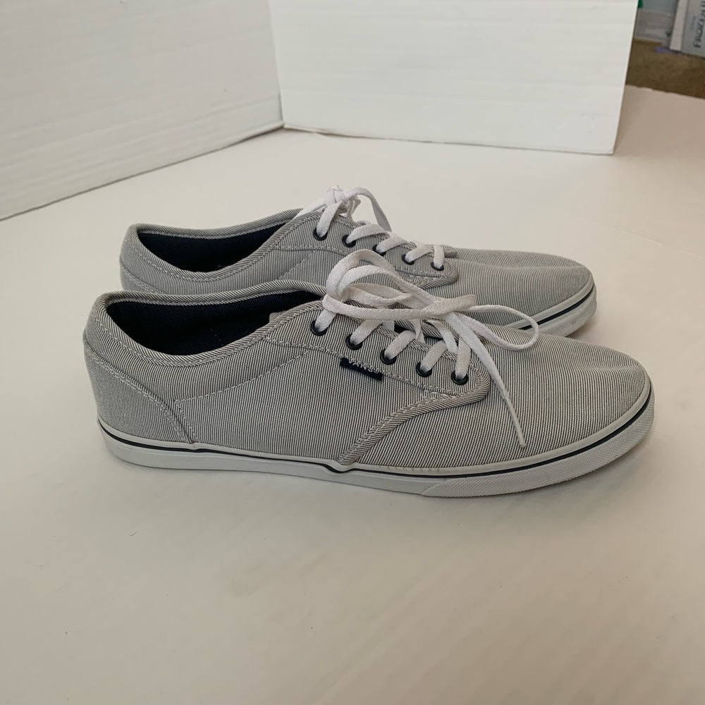 Women’s VANS Sneakers 9.5